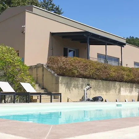 Moderne Mit Atemberaubendem Seeblick Willa Lisciano Niccone