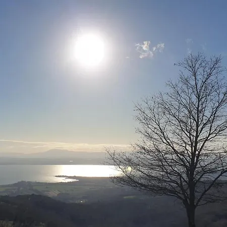 Moderne Mit Atemberaubendem Seeblick Villa *