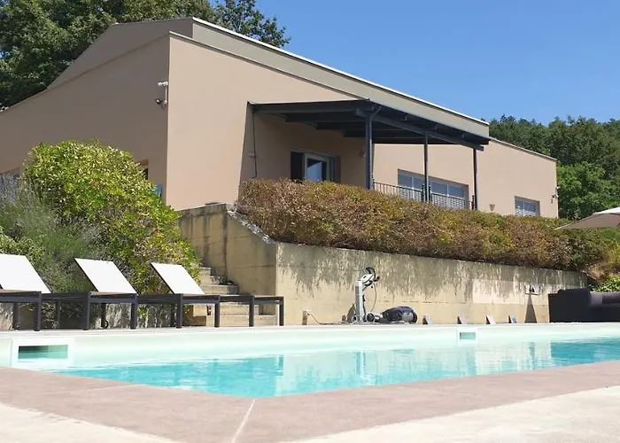 Moderne Mit Atemberaubendem Seeblick Villa Lisciano Niccone