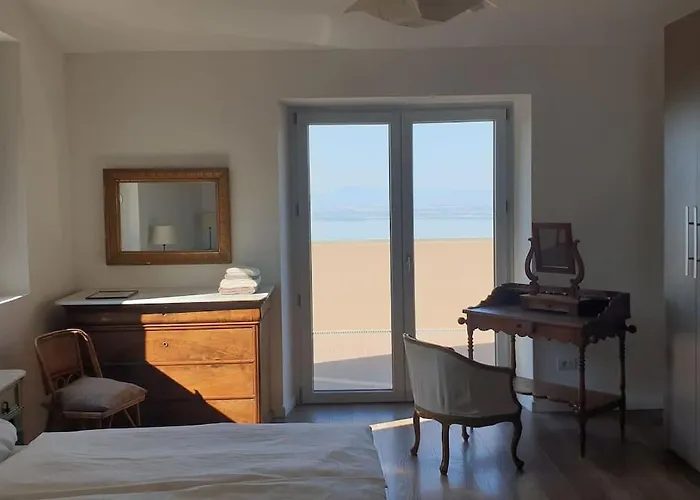 ヴィラ Moderne Mit Atemberaubendem Seeblick